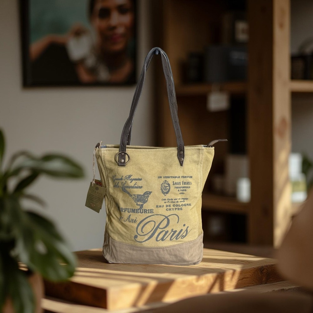 NWT Stylish Paris Print Canvas Tote Bag - Tan and Brown - Picture 2 of 8